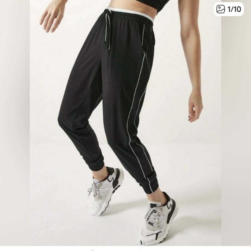 Athleta Black Jogger Pants with White Trim